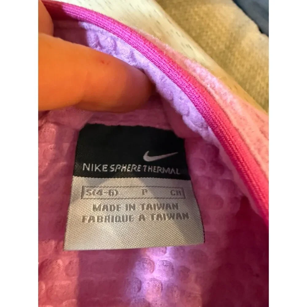 Nike women pullover